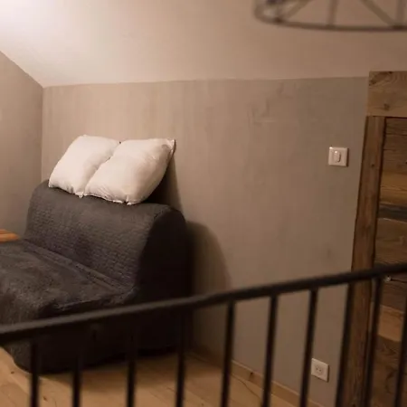 Holiday home Gite La Chauve Jotte Dommartin-les-Remiremont