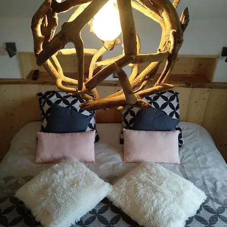 Gite La Chauve Jotte Holiday home Dommartin-les-Remiremont